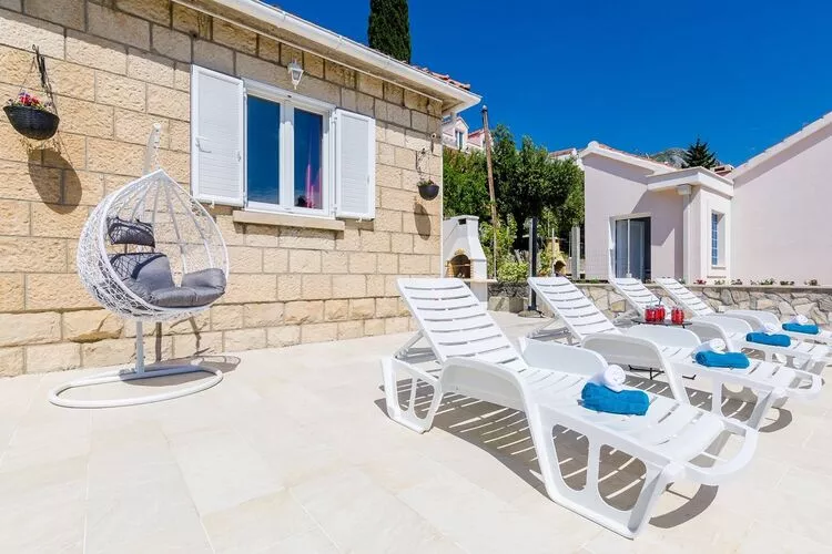 Holiday Home Lungo Mare - Three Bedroom Holiday Home with Terrace and Sea View-Outdoor