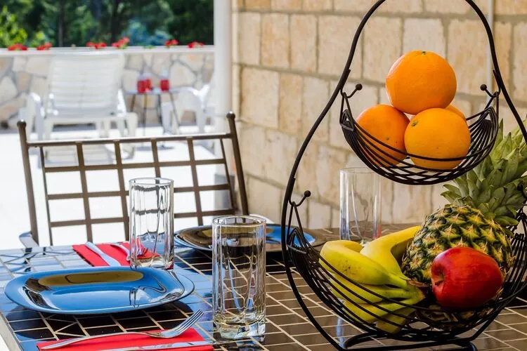 Holiday Home Lungo Mare - Three Bedroom Holiday Home with Terrace and Sea View-Outdoor
