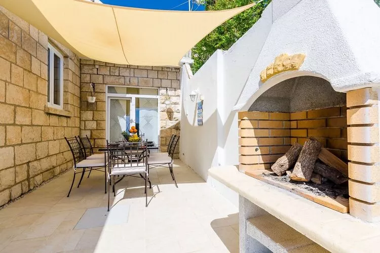 Holiday Home Lungo Mare - Three Bedroom Holiday Home with Terrace and Sea View-Facilities
