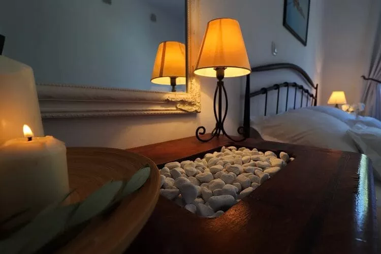 Apartments Mediterranean House - Two Bedroom Apartment with Terrace and Sea View-Chambre