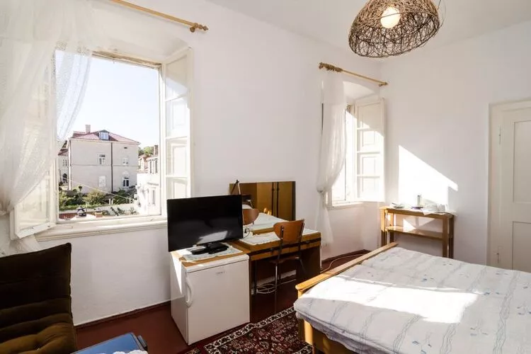 Rooms Pile - Comfort Double Room with Patio-Bedroom