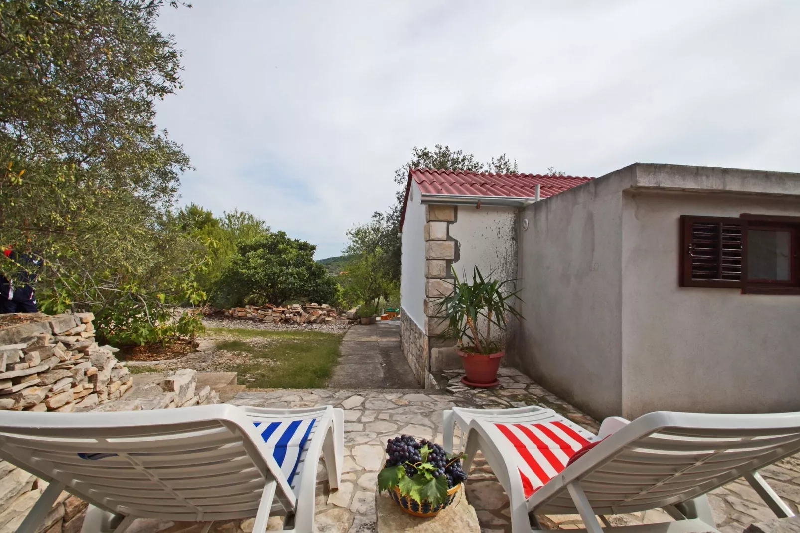 Vacation House Planika - Two Bedroom Holiday Home with Terrace and Sea View-Terrasse