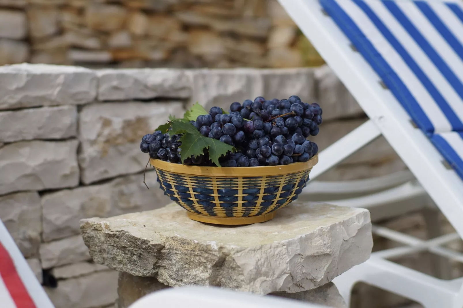 Vacation House Planika - Two Bedroom Holiday Home with Terrace and Sea View-Innen