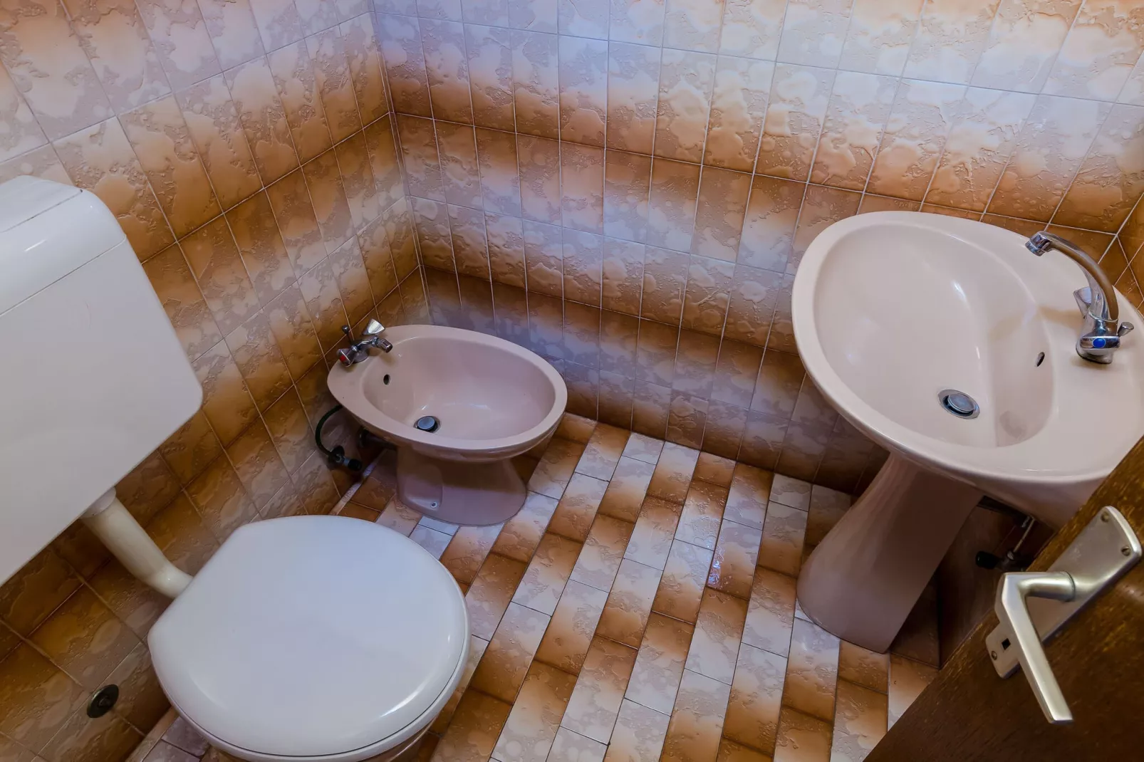 Apartment and Room Cicko - One Bedroom Apartment with Terrace and Sea View (Attic)-Bathroom