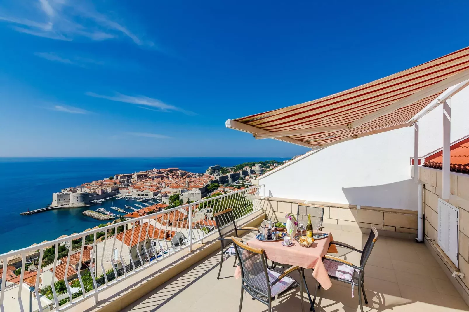 Apartment and Room Cicko - One Bedroom Apartment with Terrace and Sea View (Attic)-Terrace