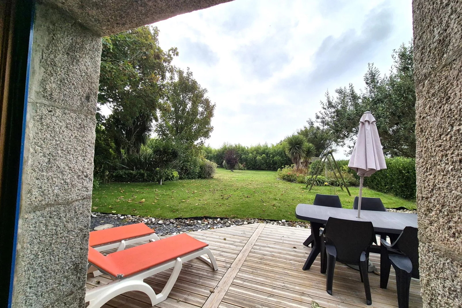 Maison de pêcheur Plougoulm-Terrace balcony