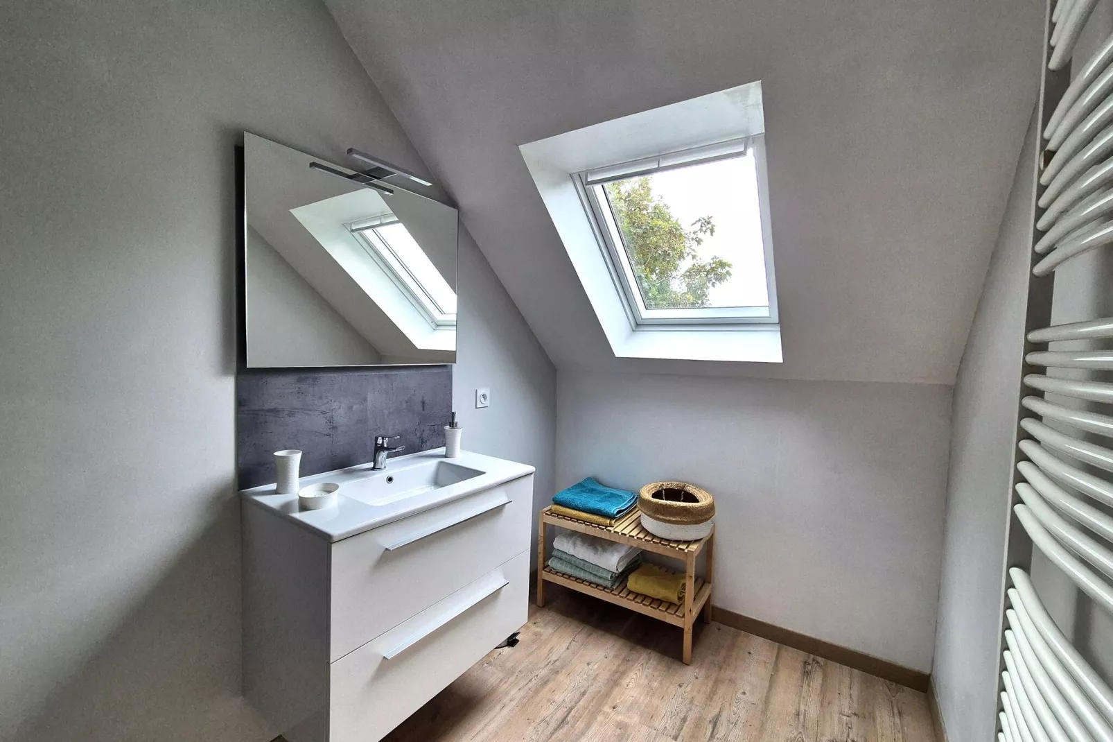 Maison de pêcheur Plougoulm-Bathroom
