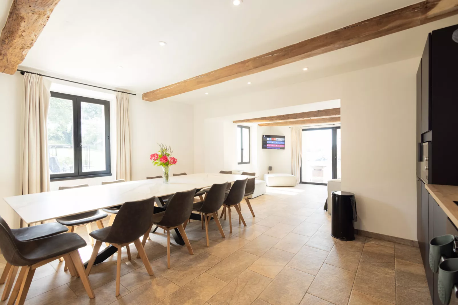 La Cote de Boué-Dining room