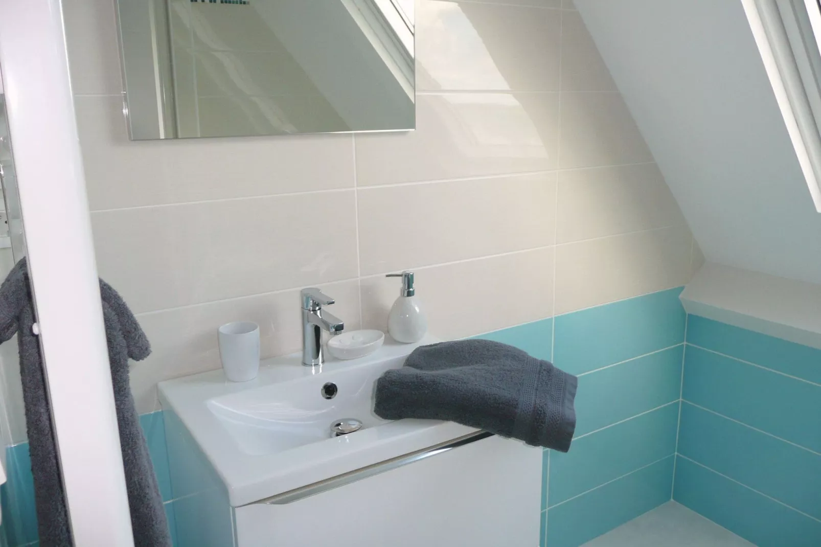 Ferienhaus mit Panorama-Meerblick Plonévez-Porzay-Badezimmer