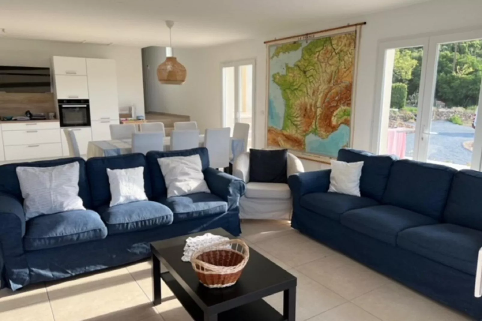 L'Esquirol-Living room