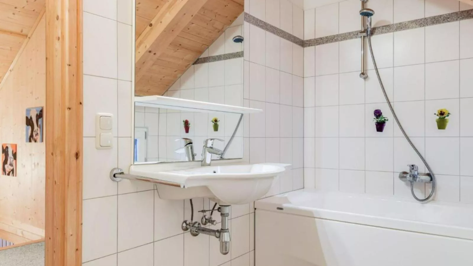 Bojahouse-Bathroom