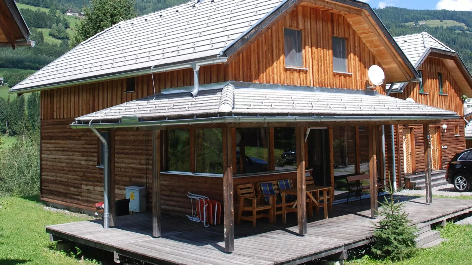 Bojahouse-Exterior summer