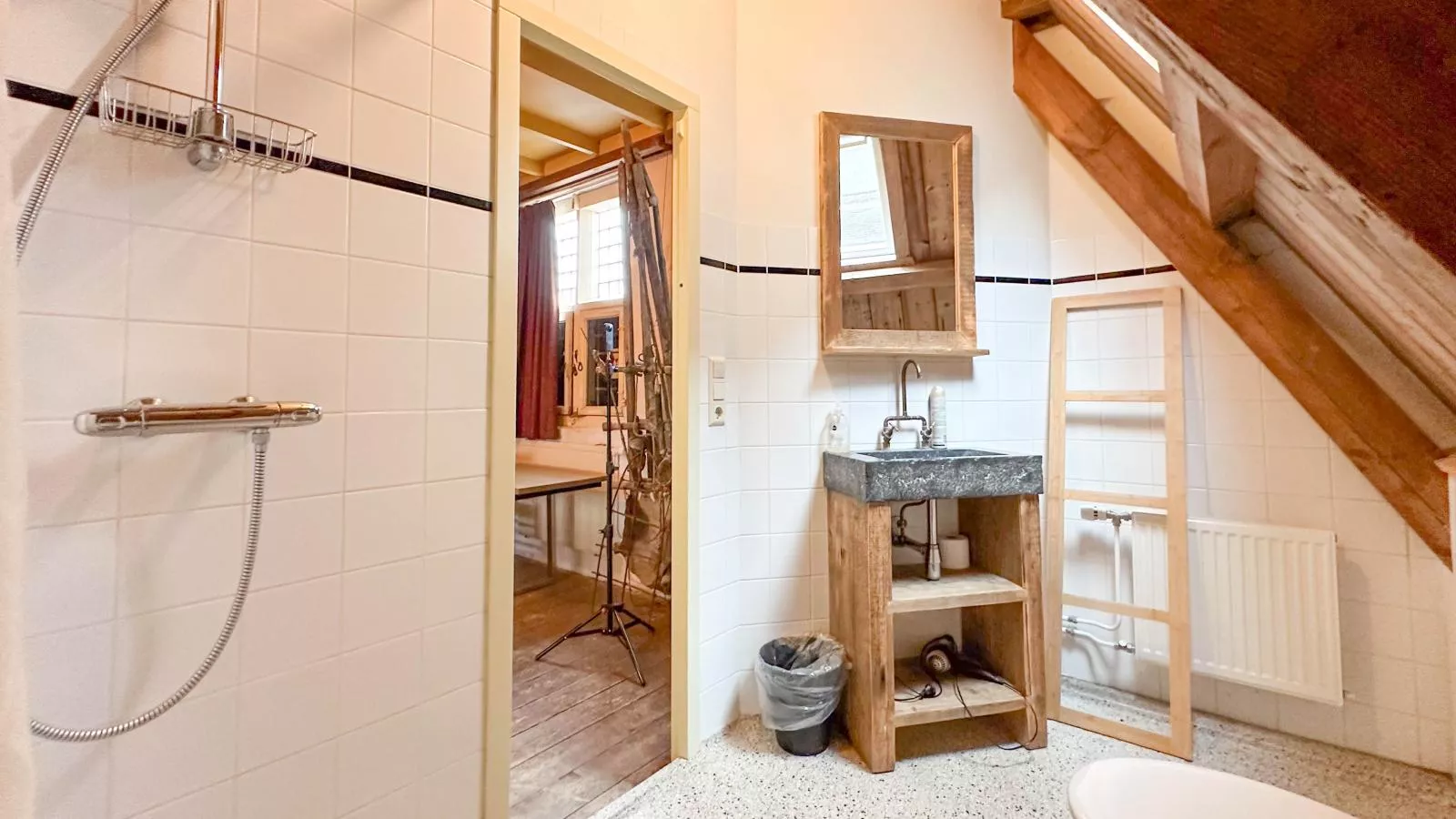 Klein Weeshuis-Bathroom