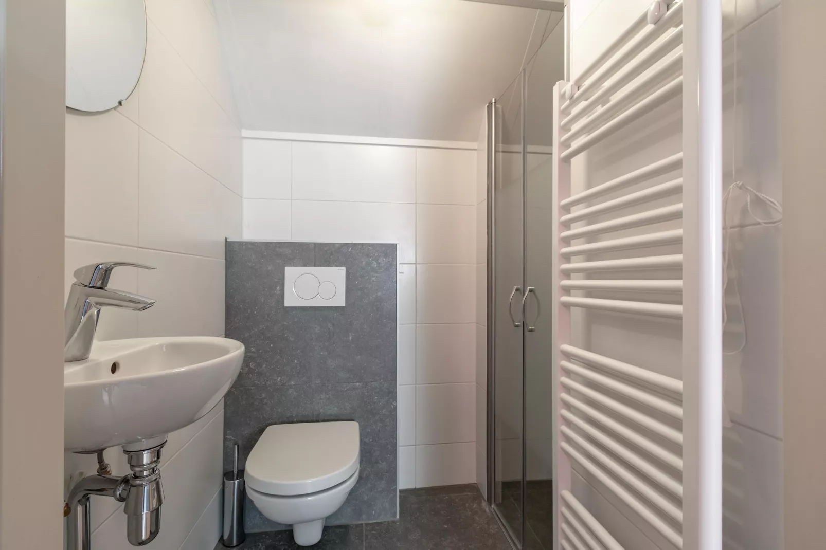 Ooghduyne 75-Bathroom