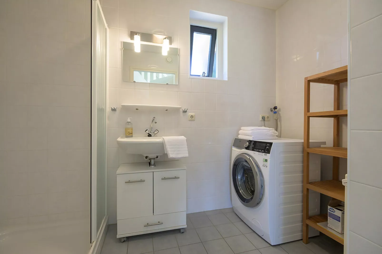 6-persoons bungelow 4-Bathroom