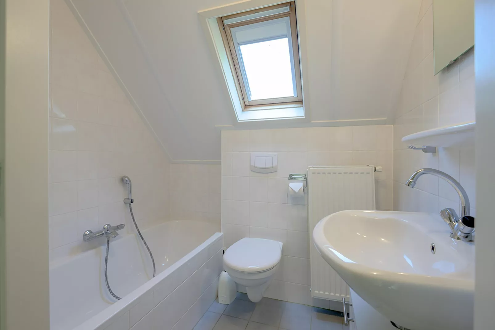 6-persoons bungelow 4-Bathroom