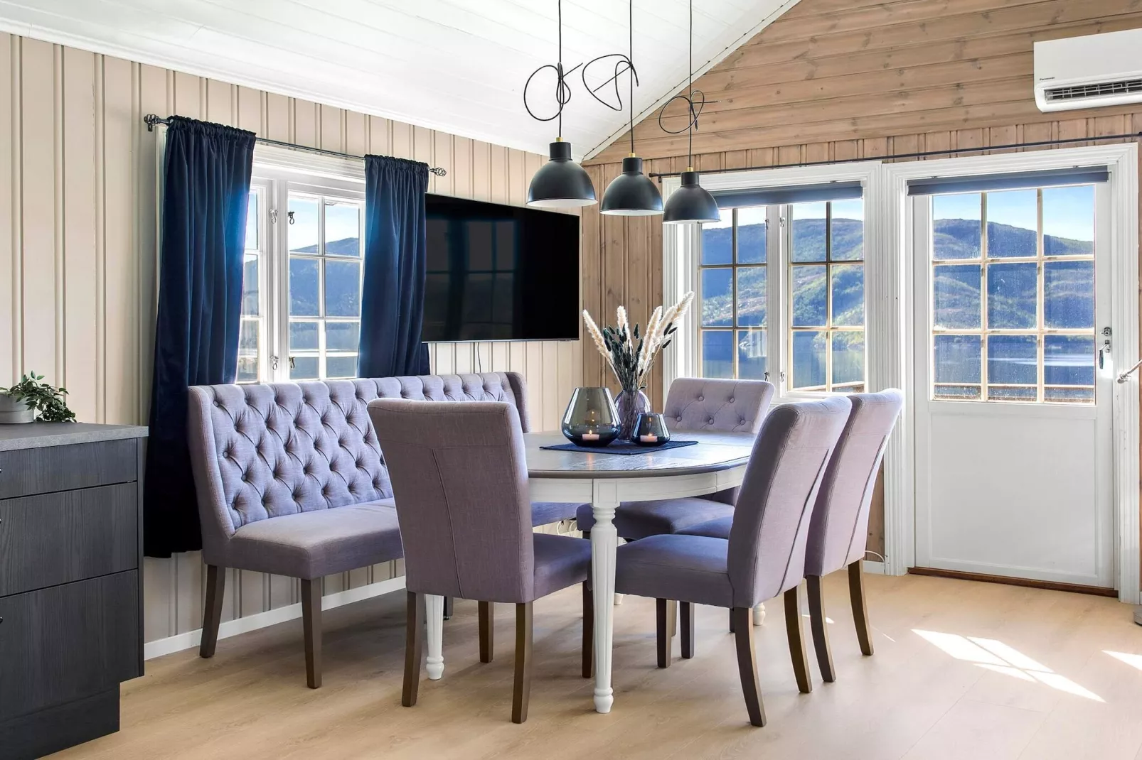 4 star holiday home in Naustbukta-Indoor