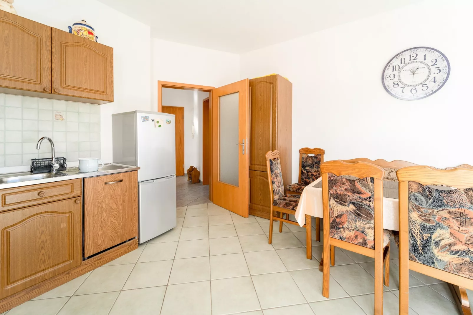 Ferienwohnung Petersberg-Dining room