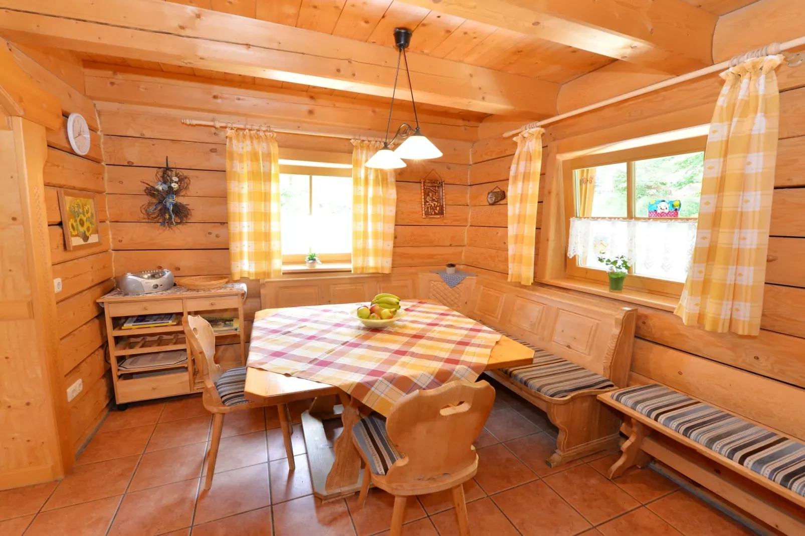 Schönes Holzhaus Arberblick-Esszimmer