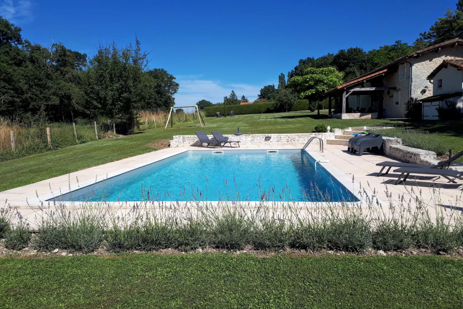 Maison de vacances Verteillac-Pool