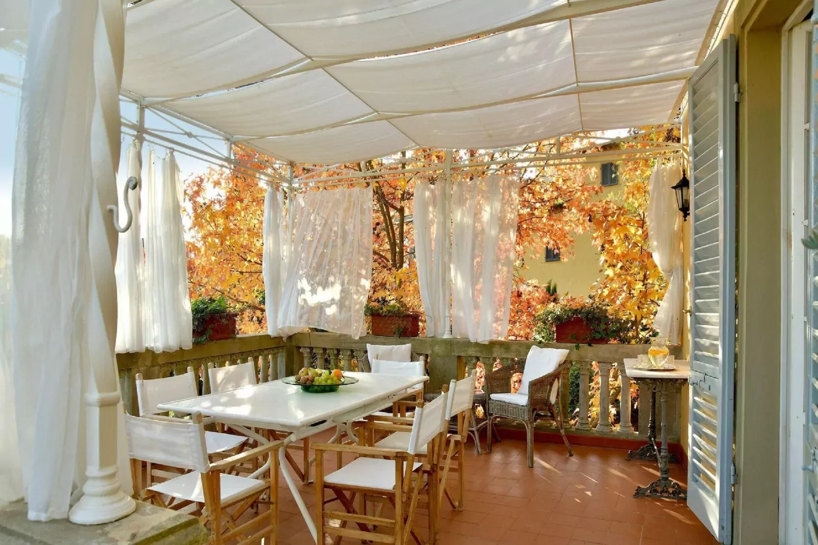Villa Giuditta Otto-Balcon-terrasse