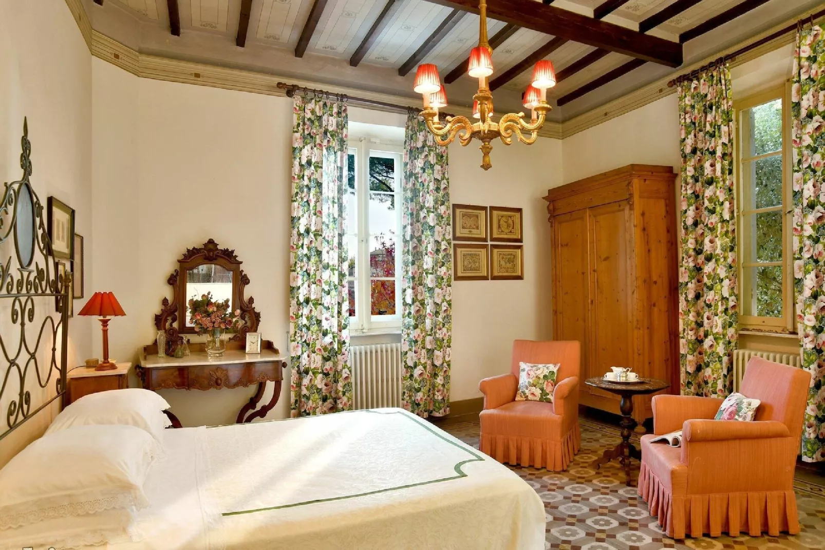 Giuditta Sei-Bedroom