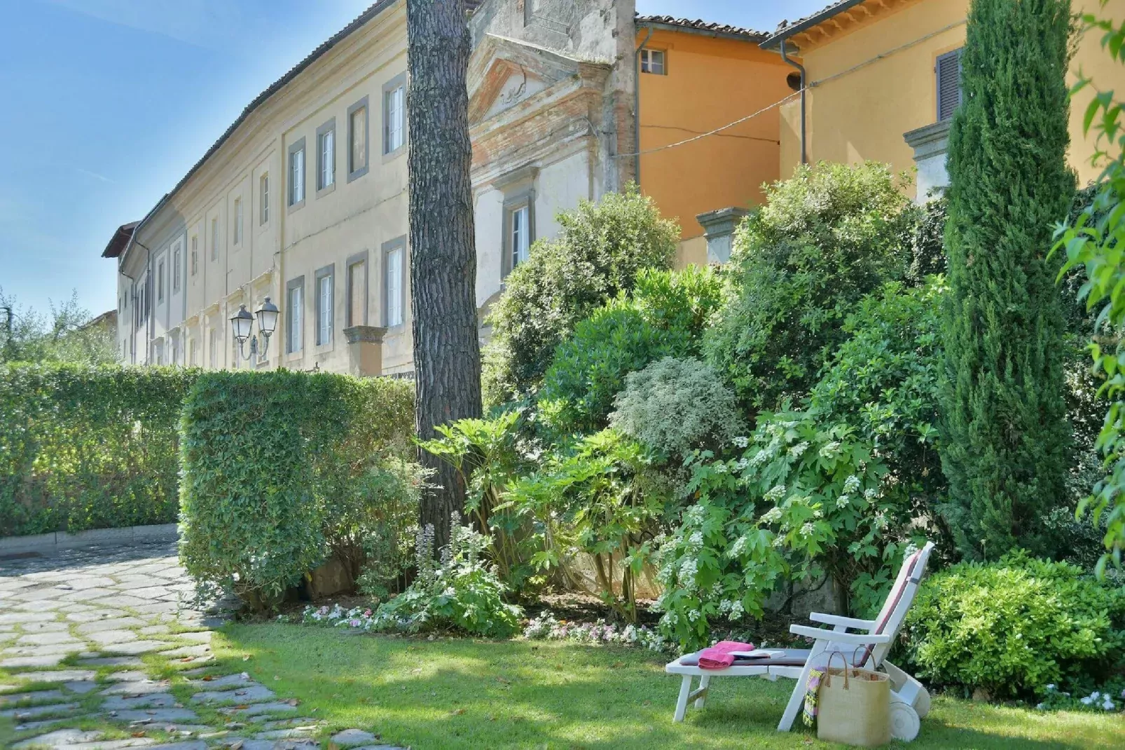 Giudy Quattro-Gardens summer