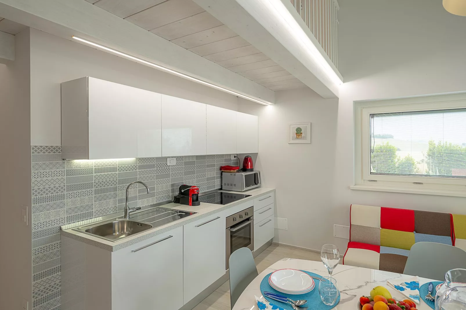 Infiniti Colli 4 pax-Kitchen