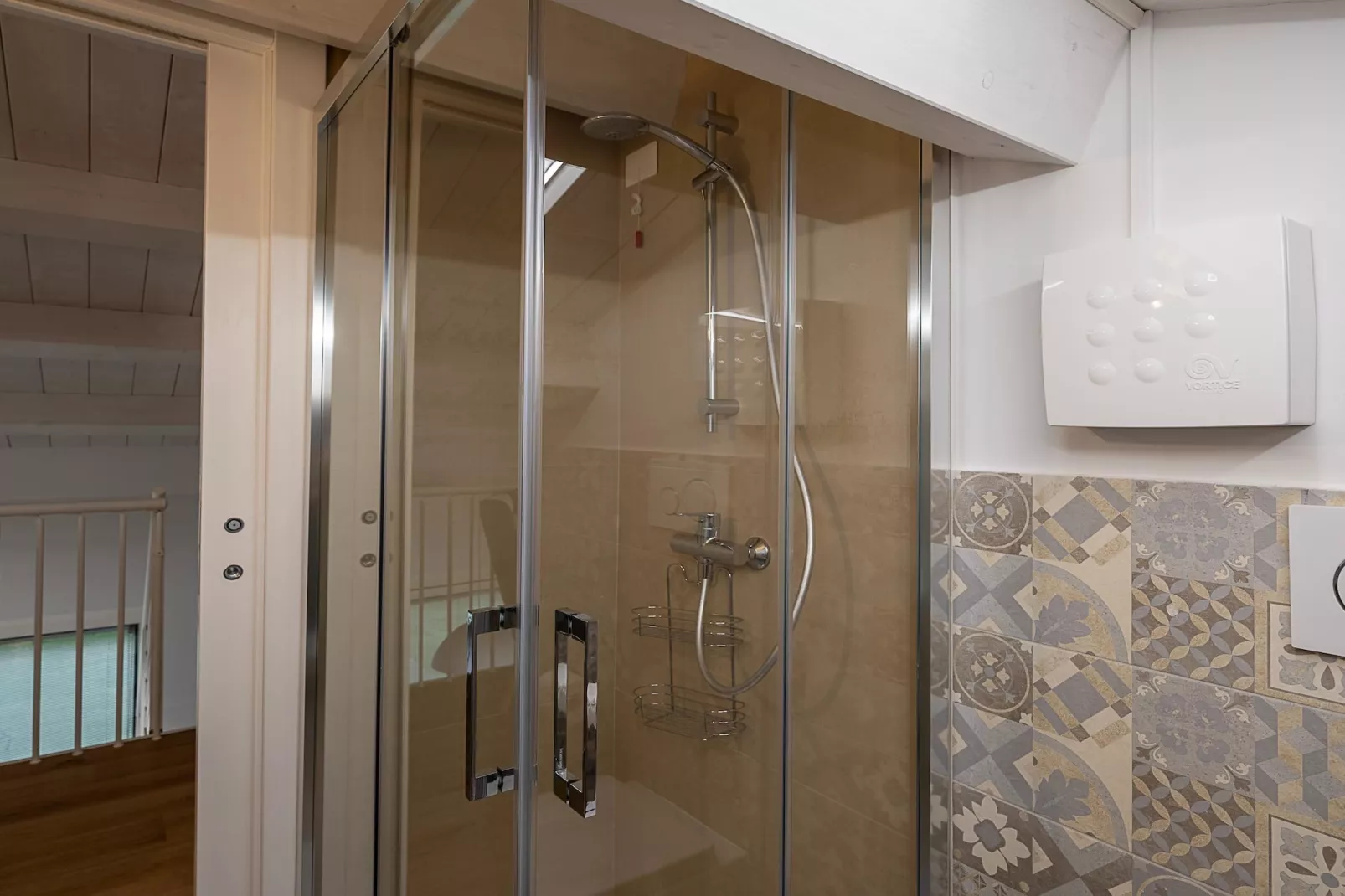 Infiniti Colli 4 pax-Bathroom