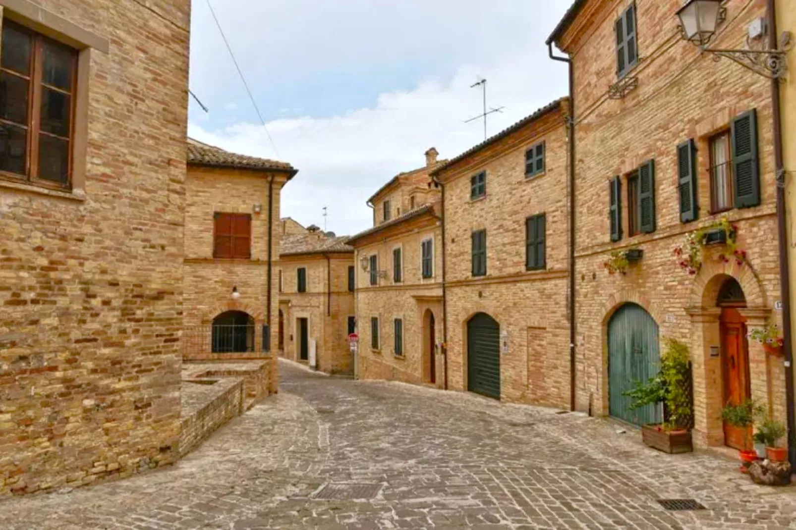 Infiniti Colli 4 pax-Areas summer 5km