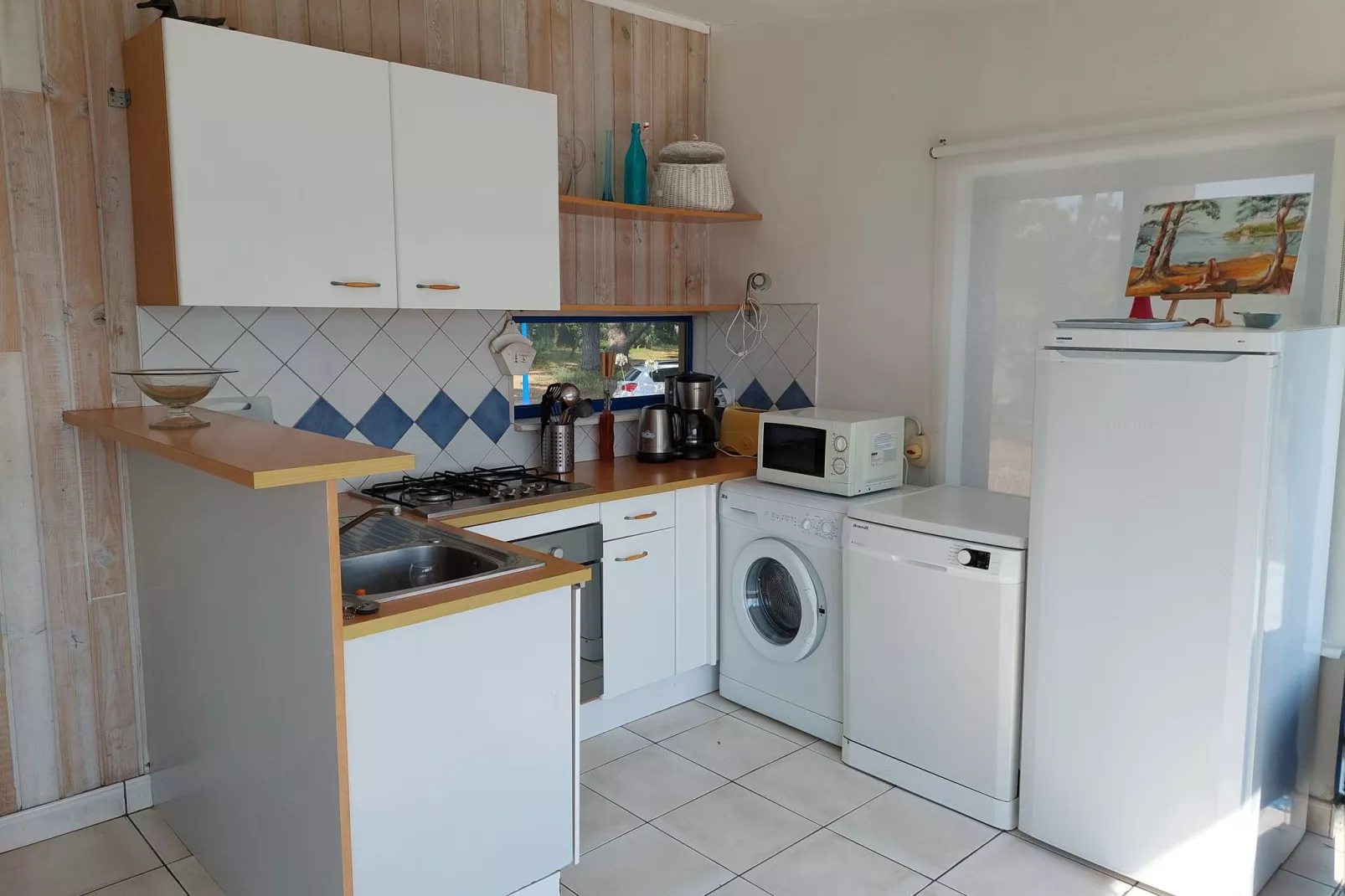 Ferienhaus vom Meer umgeben Hanvec-Kitchen