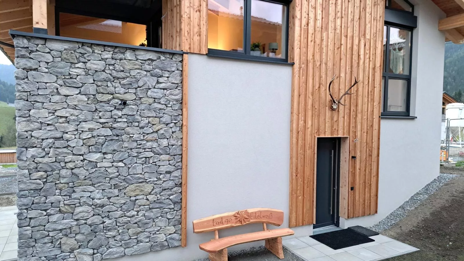Grebenzen Lodge Edelweiss-Outdoor