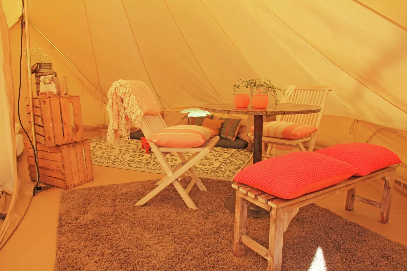 Tipitent de Jutter-Living room