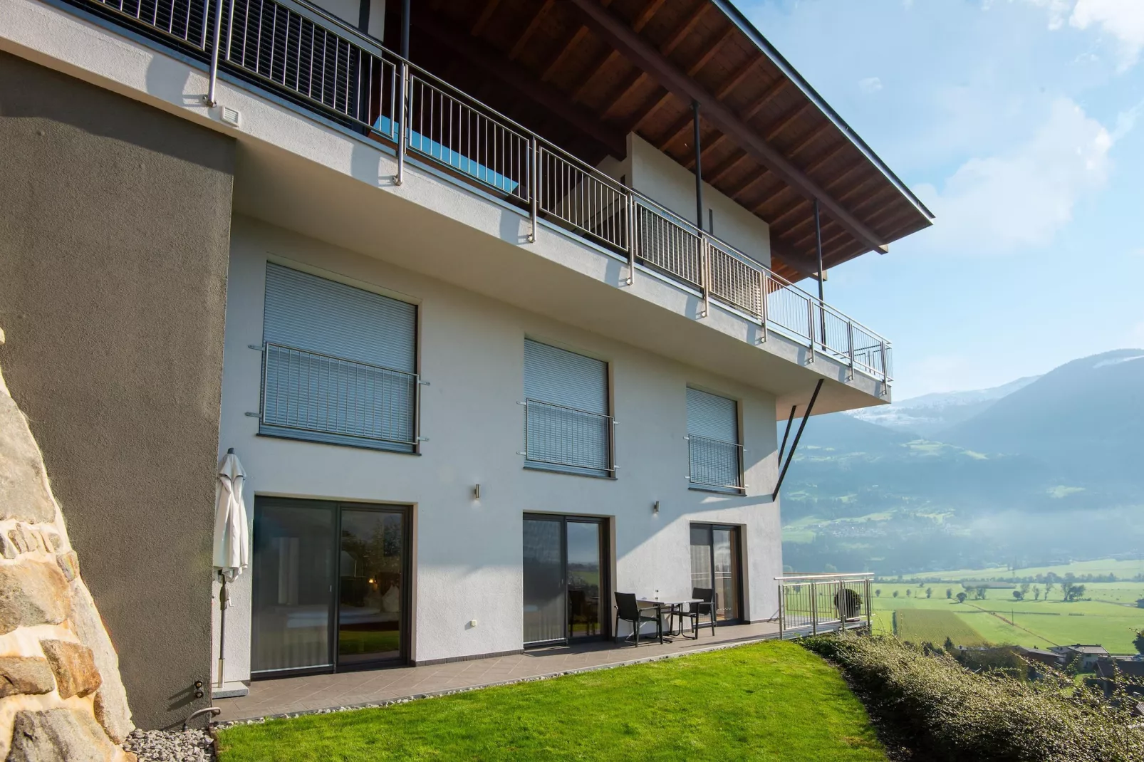 Haus Nissl-Außenbereich Sommer