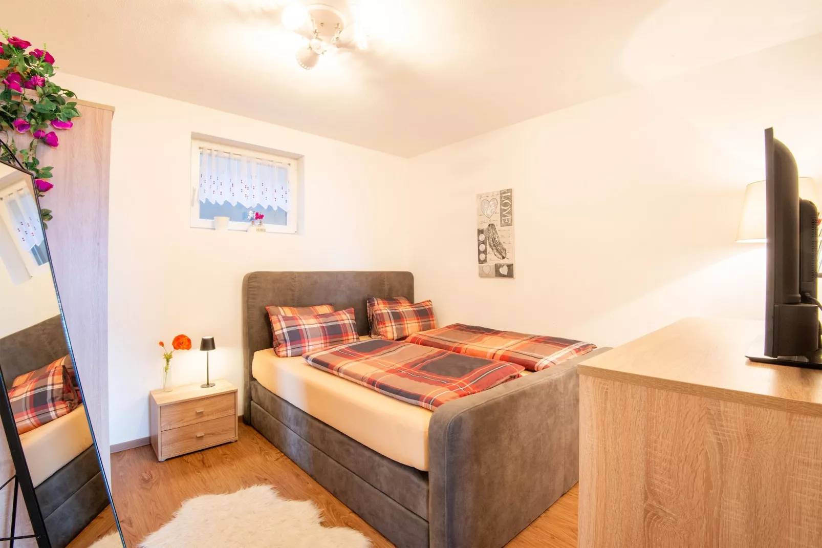Alpblick Apart-Bedroom
