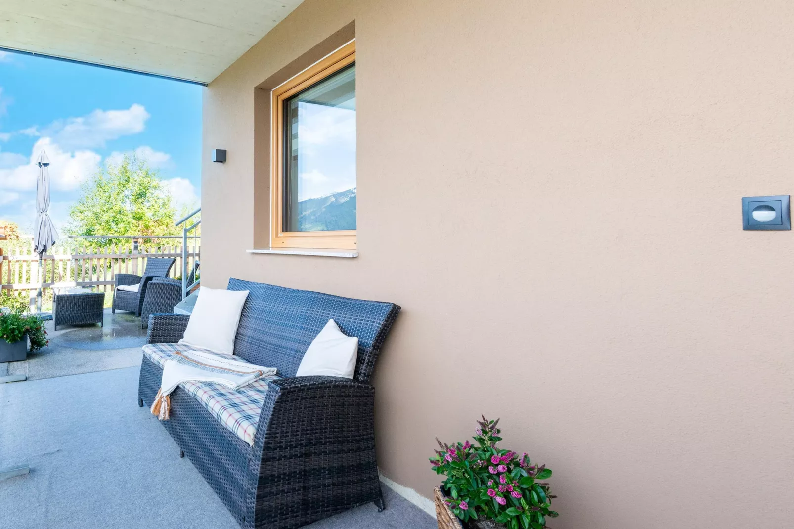 Alpblick Apart-Terrace balcony