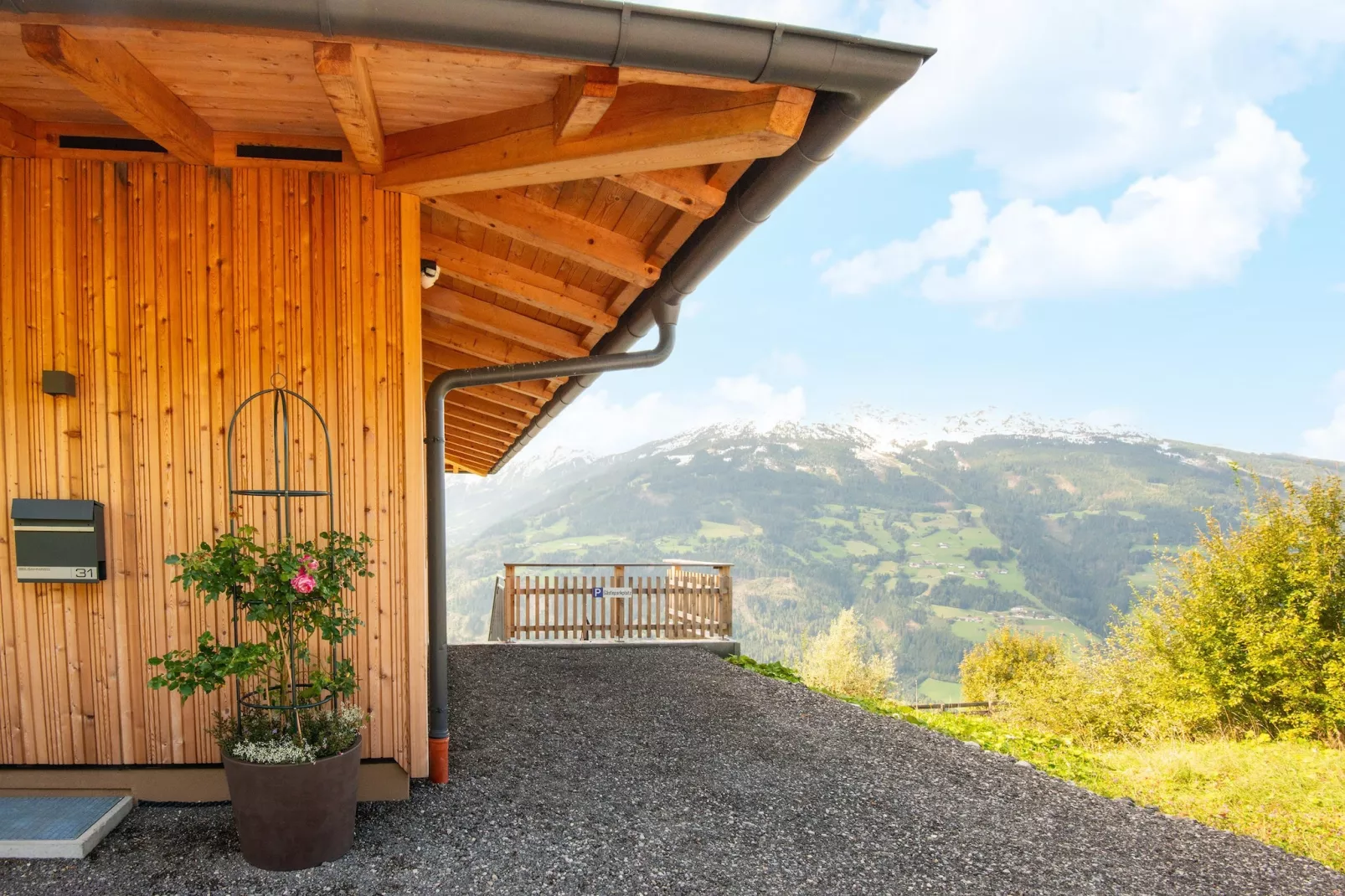 Alpblick Apart-Gardens summer