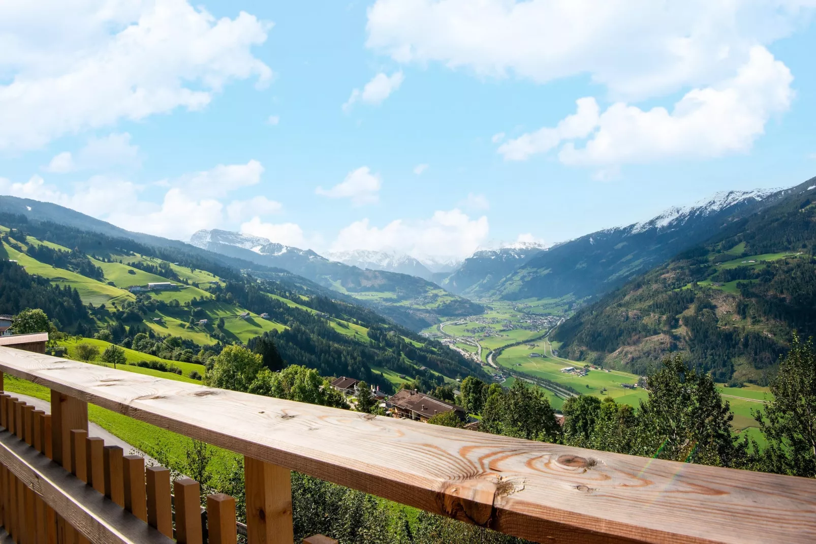Alpblick Apart-View summer