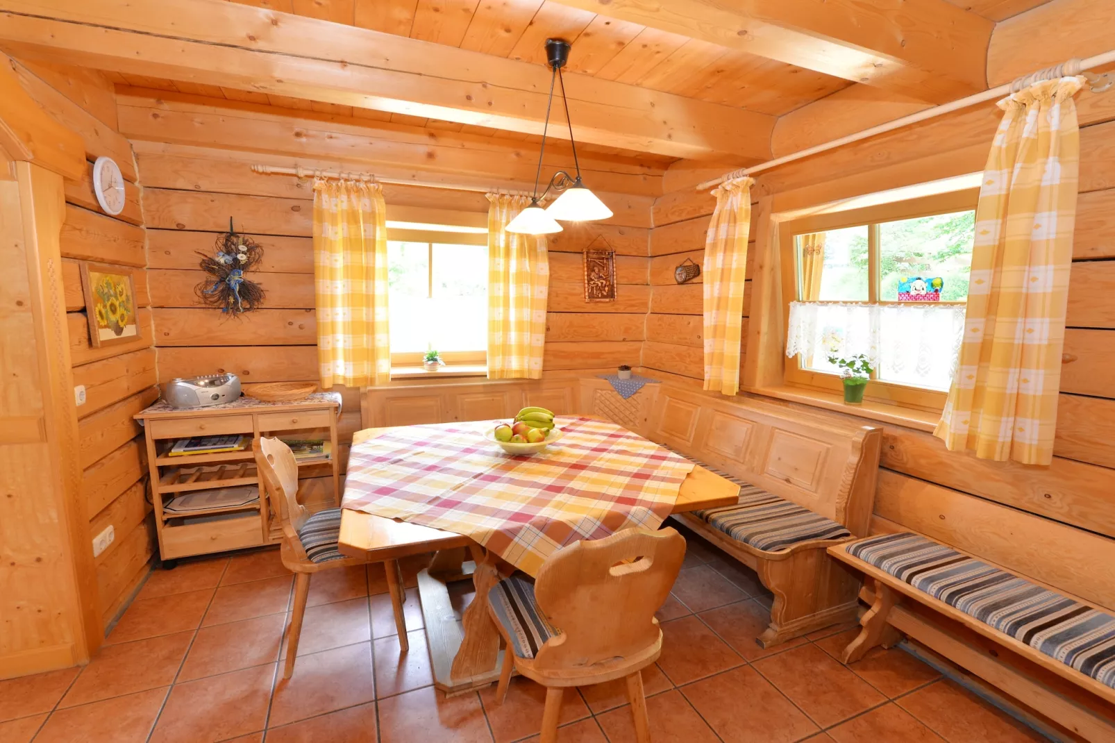 Schönes Holzhaus Arberblick-Esszimmer