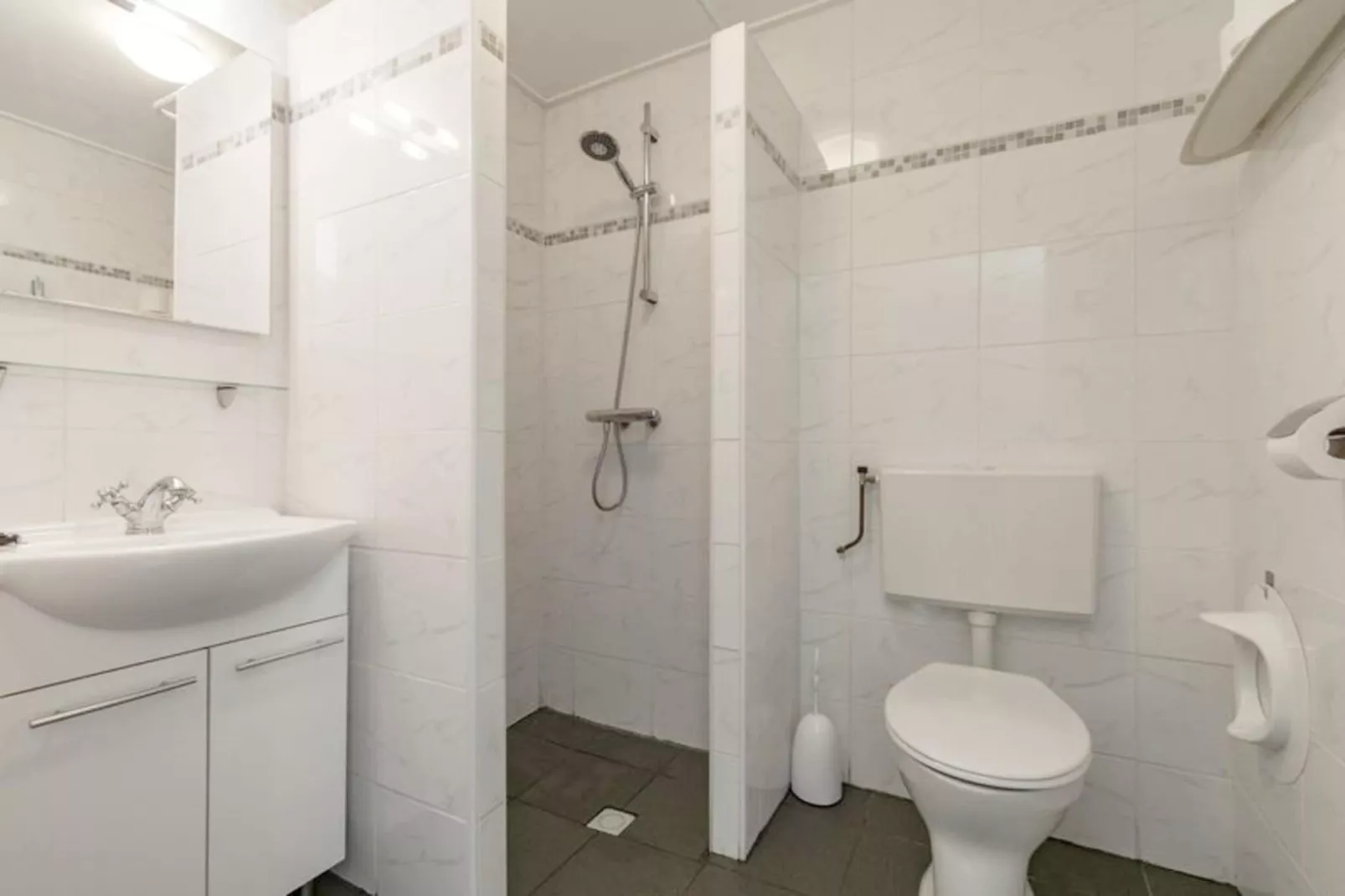 Hofstee 18-Bathroom