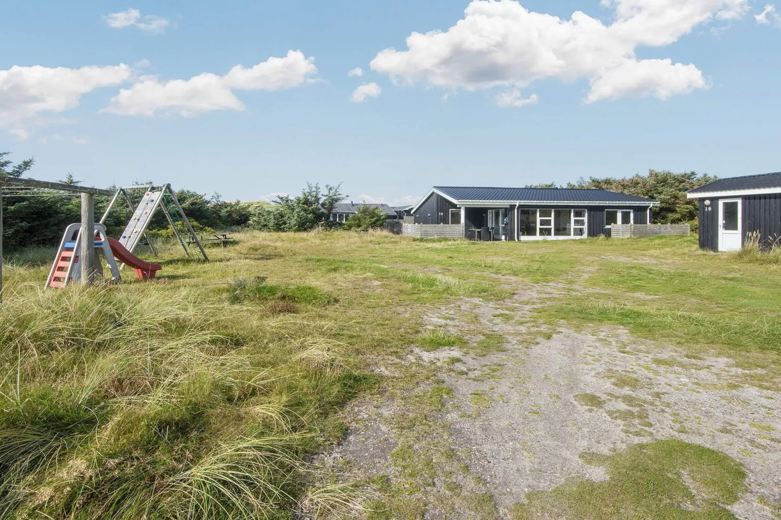 10 person holiday home in Harboøre-By Traum
