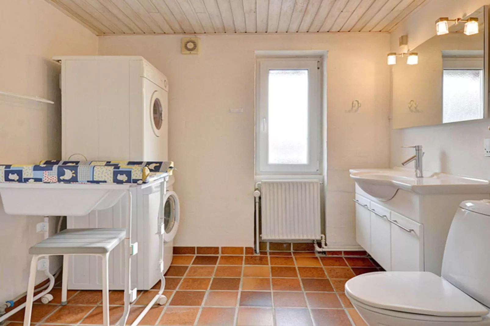 4 star holiday home in Thyholm-Indoor