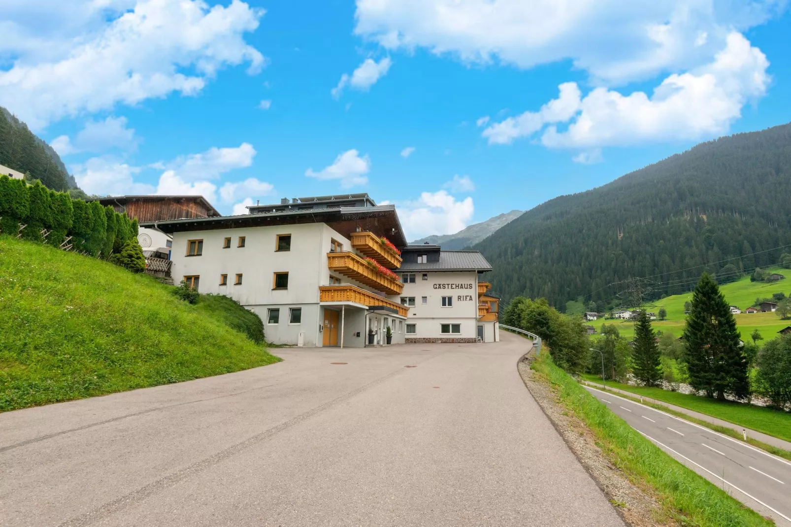 Apartment 4-6/3-Außenbereich Sommer