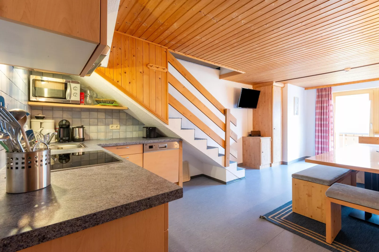 Apartment 4-6/3-Küche