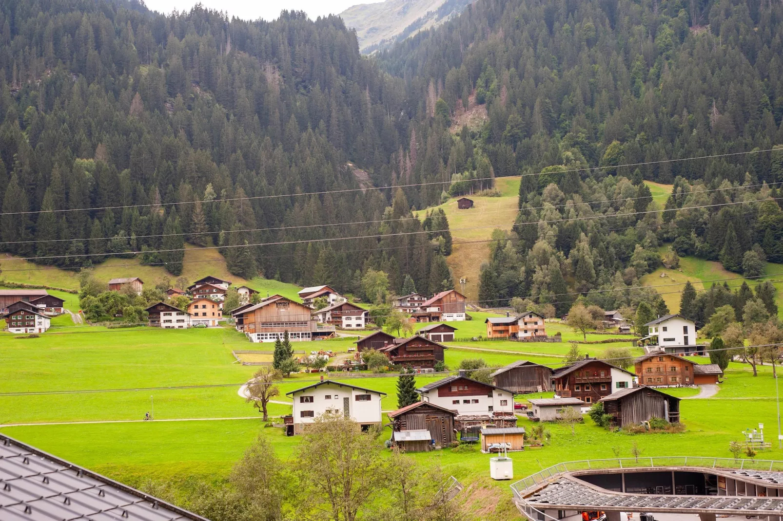 Apartment 4-6/3-Gebiete Sommer 1 km