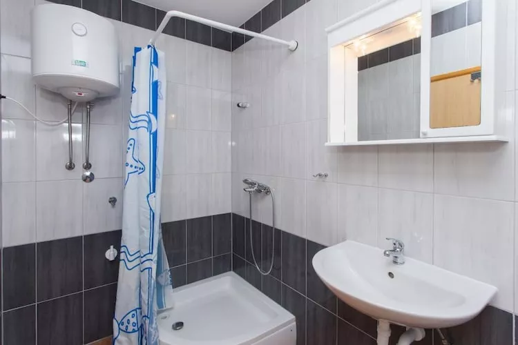 Apartments Bezek - Two bedroom Apartment with Sea View-Badezimmer