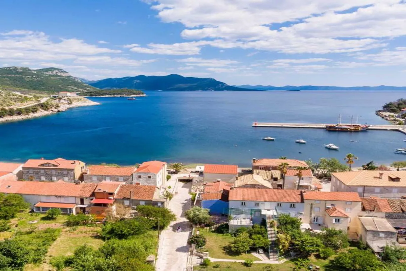 Apartments Bezek - Studio Apartment with Sea View-View