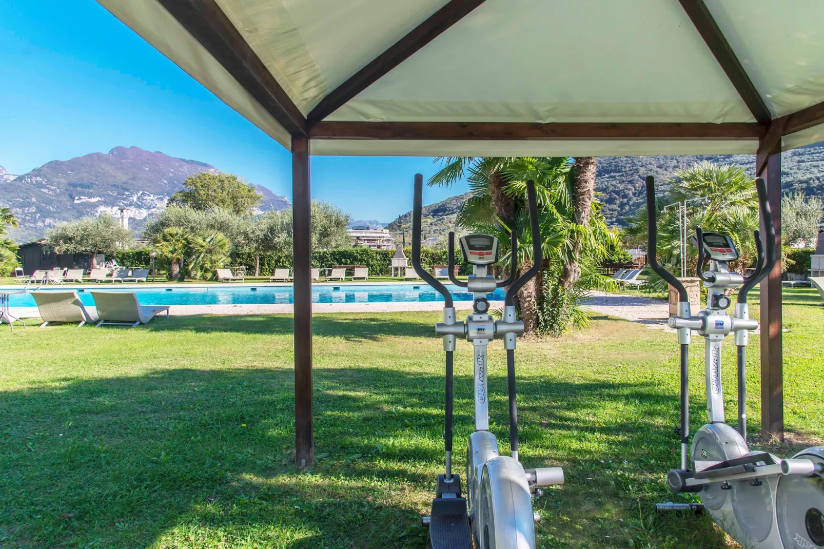 Residence Monica, Riva del Garda-AP2 COM-Park facilities