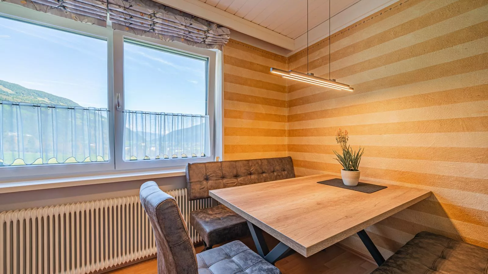Moser-Dining room