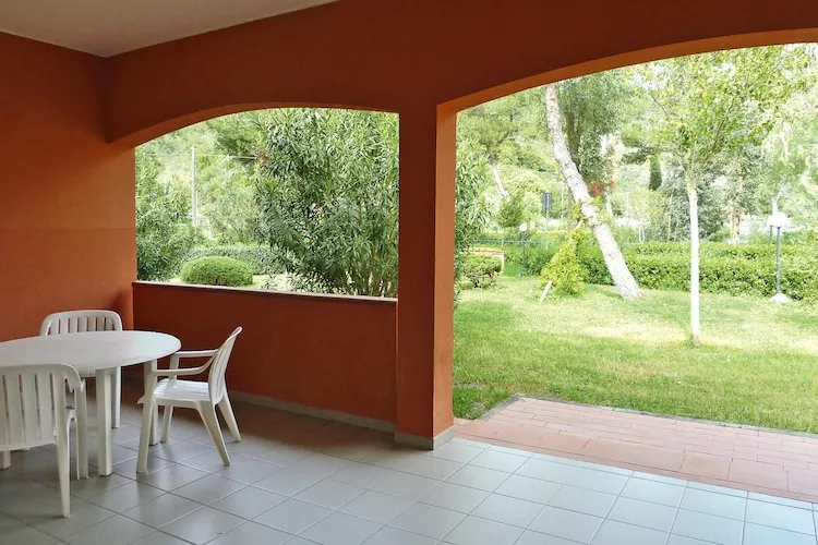 TH Holiday resort Ortano Mare Village & Residence Rio Marina-Bilo 5 Le Ville-1 piano balcone-Terrace